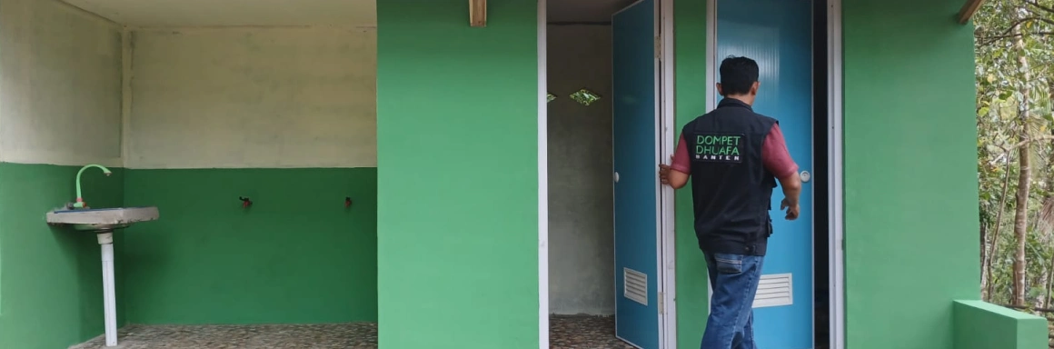 XM Love Funds the School to Renovate the Toilet (Figure 2)